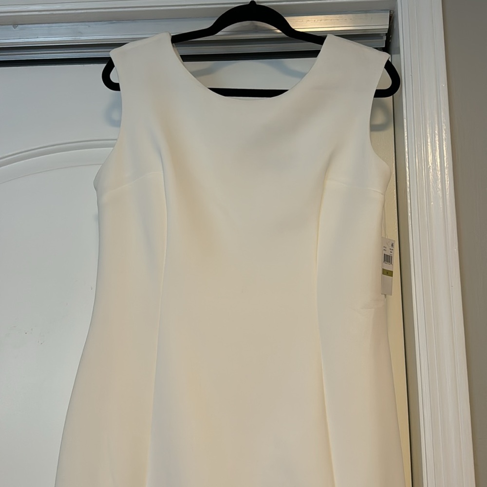 NWT Elegant White Sleeveless Dress - Picture 7 of 10
